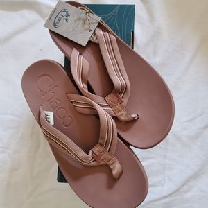 Chacos Chillos Flip Flops